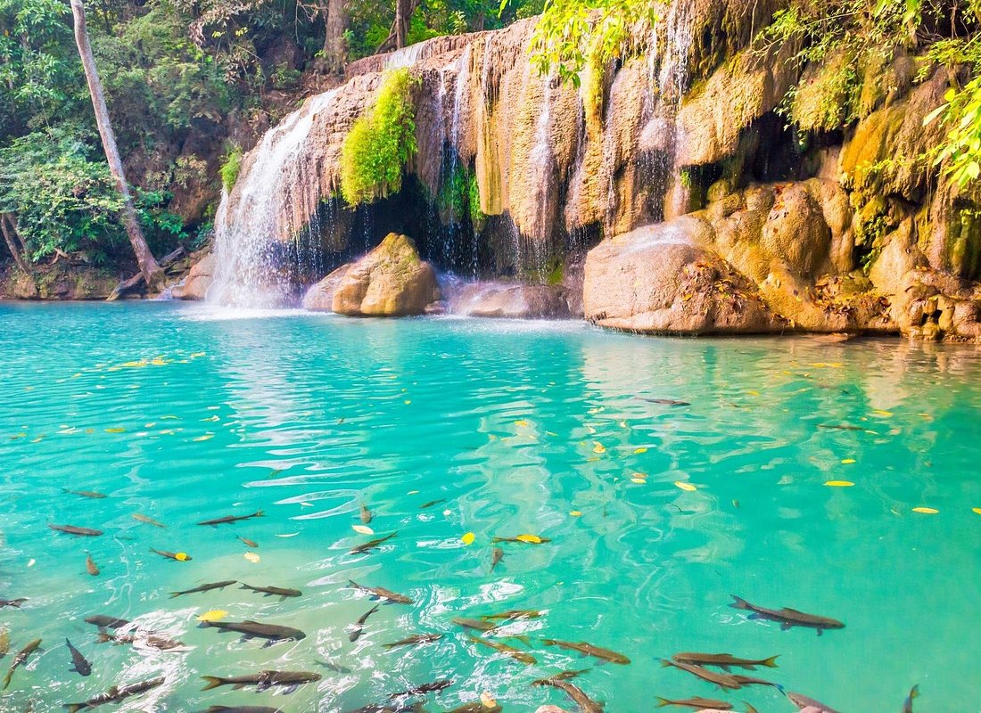 מפלי ארוואן - 7 המפלים (Erawan Waterfalls)